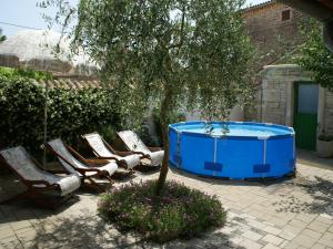 Fotografia z galérie ubytovania Traditional villa with private pool v destinácii Peresiji