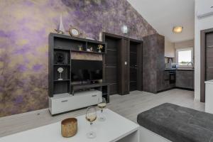 Kuchyňa alebo kuchynka v ubytovaní Apartments Lucica