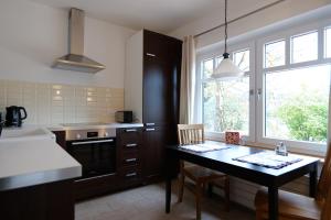 Dapur atau dapur kecil di Berensch Holiday Fewo Brigitta