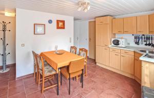 Dapur atau dapur kecil di Ferienhaus Luckow
