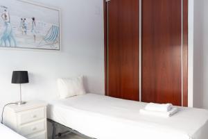 Postel nebo postele na pokoji v ubytování Stay U-nique Apartments Salitre