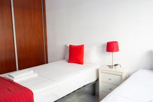 Postel nebo postele na pokoji v ubytování Stay U-nique Apartments Salitre