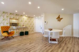 Kuchyň nebo kuchyňský kout v ubytování Renala I - Charming Apartment "With Jacuzzi"