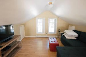 Fotografie z fotogalerie ubytování Petit Elgin, quai Bord de l'eau, foyer, SPA v destinaci Stratford