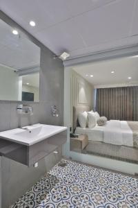 Fotografie z fotogalerie ubytování Hotel The Grand Suites v destinaci Ahmadábád