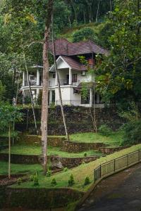Zahrada ubytování Jathikka Homestay + 37 fotografií