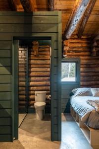 Postel nebo postele na pokoji v ubytování ÖBois Charlevoix - L'Écurie 2 Studio