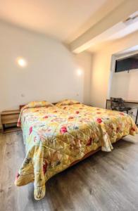 Voodi või voodid majutusasutuse Hotel Zurich toas