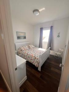 Ocean Nest in Key Colony Beach客房内的一张或多张床位