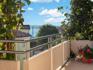 Balkón nebo terasa v ubytování Apartments Ceja near sea