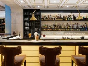 Lounge nebo bar v ubytování Hotel Rotary Geneva - MGallery