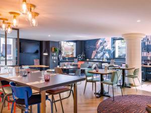 Posezení v ubytování Hôtel Mercure Lyon Centre Lumière