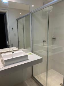 Ένα μπάνιο στο Casa 10 COND BRISAS DO FAROL n 07