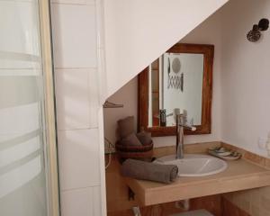 Gallery image of Solo adultos, Las Tuneras Rooms in La Oliva