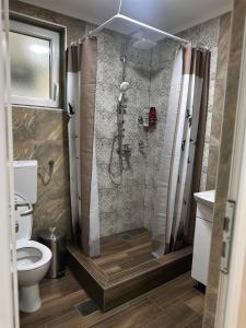 Koupelna v ubytování Royal Apartmani
