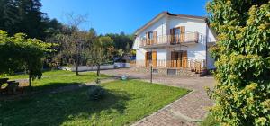 Budova, kde se vila nachází