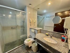 Baðherbergi á Apart Hotel Premium Verbo Divino Morumbi