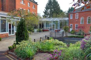 Сад в Moore Place Hotel, BW Signature Collection