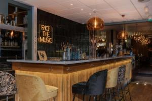 Lounge nebo bar v ubytování Best Western Plus Grand Hotel Elektra
