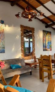 Camali Hotel的休息区