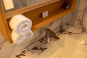 Mu S Boutique Motel "Matthew Flinders"的一间浴室