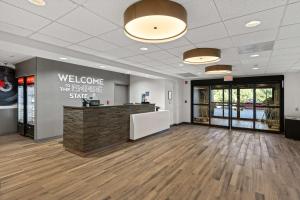 Vstupní hala nebo recepce v ubytování Hampton Inn & Suites Lake George + 37 fotografií