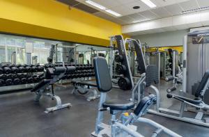 Fitnes oz. oprema za telovadbo v nastanitvi Hilton Colombo Hotel