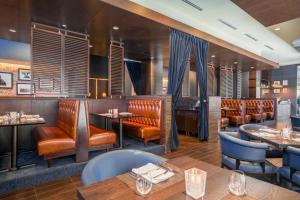 Posezení v ubytování Hilton Minneapolis Bloomington