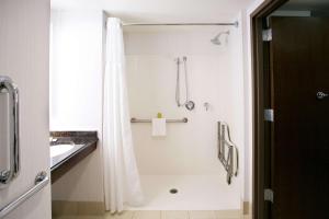 Koupelna v ubytování Hilton Minneapolis Bloomington