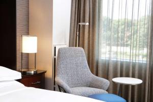 Posezení v ubytování Hilton Minneapolis Bloomington