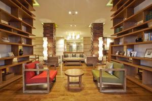 Posezení v ubytování Axia South Cikarang Service Apartment