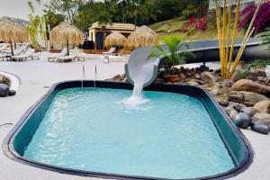 Piscina di 913 Sweety Diamond View o nelle vicinanze