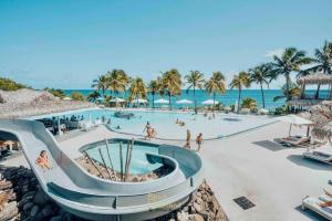 Piscina di 913 Sweety Diamond View o nelle vicinanze