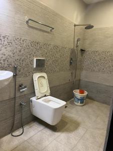 Ένα μπάνιο στο Ecovilla luxury 5s