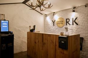Certifikát, hodnocení, plakát nebo jiný dokument vystavený v ubytování York Hotel