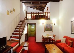 Posezení v ubytování HOTEL SPA MONTANA