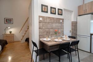 Comfortable Central and Quiet apartment 1074 Budapest, Hársfa utca 59a kép - 2
