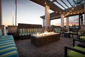 Ruang duduk di Home2 Suites by Hilton Phoenix Chandler