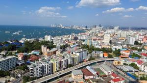 Pogled na destinaciju Pataja Saut ili pogled na grad iz apart-hotela