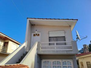 Bygningen som feriehuset ligger i