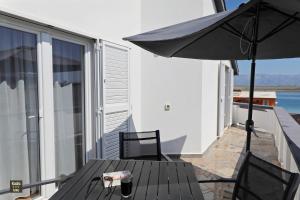 Balkón alebo terasa v ubytovaní Apartment Josip + 2 fotografie