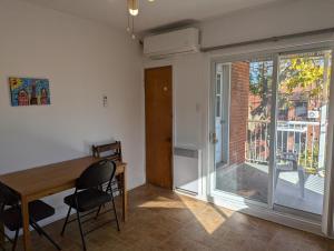 Fotografie z fotogalerie ubytování Comfy apartment close to Metro Monk station with self check in v Montrealu