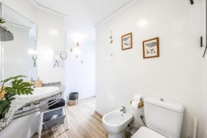 Posezení v ubytování Lux Penthouse Mediterranean views Beach front