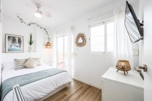 Postel nebo postele na pokoji v ubytování Lux Penthouse Mediterranean views Beach front