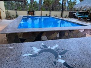 Bazén v ubytování Hotel Luna Loreto nebo v jeho okolí