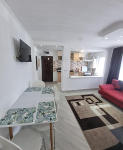 Kuchyň nebo kuchyňský kout v ubytování Cavnic Residence 1