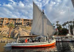 Příroda nedaleko ubytování na lodi