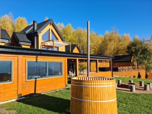 Hoone, kus villa asub