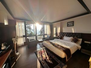 Ένα ή περισσότερα κρεβάτια σε δωμάτιο στο Hotel Lha-yul nearby MG Road Gangtok