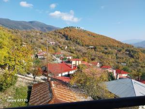 Nespecifikovaný výhled na hory nebo výhled na hory při pohledu z apartmánu